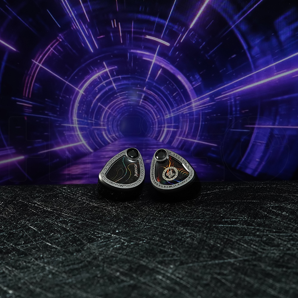 Juzear Light Shuttle HiFiインイヤー - Wired Earphone Lightning のレビューと価格